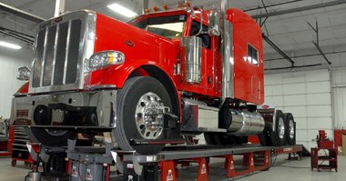 Semi Truck Repair: What To Look For & How To Find The Right Shop