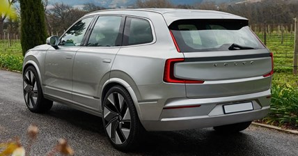 2024 Volvo XC90: New Model, First look!
